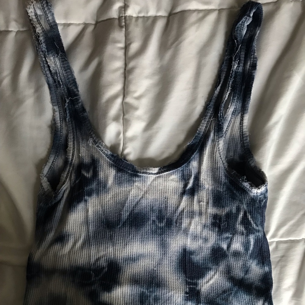 Small blue tank
